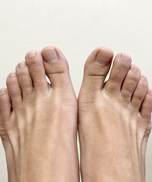 足爪のケアが行き届かない／自分で切りにくい